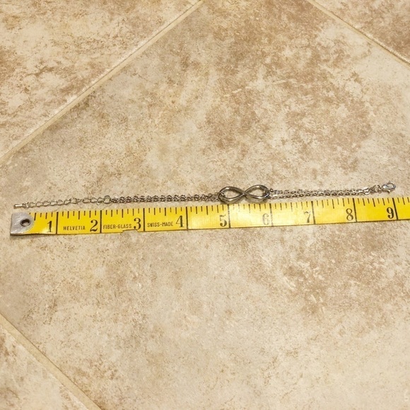 🆕 Silver hypoallergenic infinity endless silver plated bracelet - Picture 4 of 7